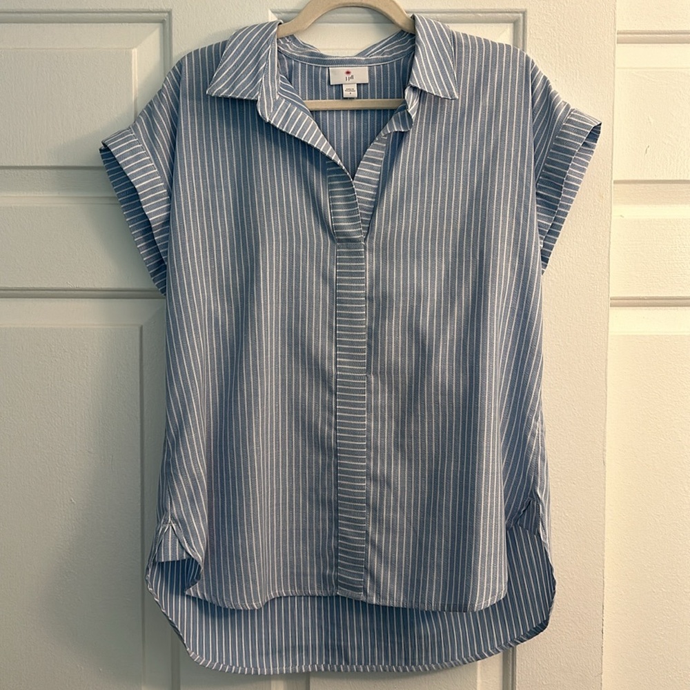 J. Jill Light Blue & White Striped Button Up Short Sleeve Blouse Small